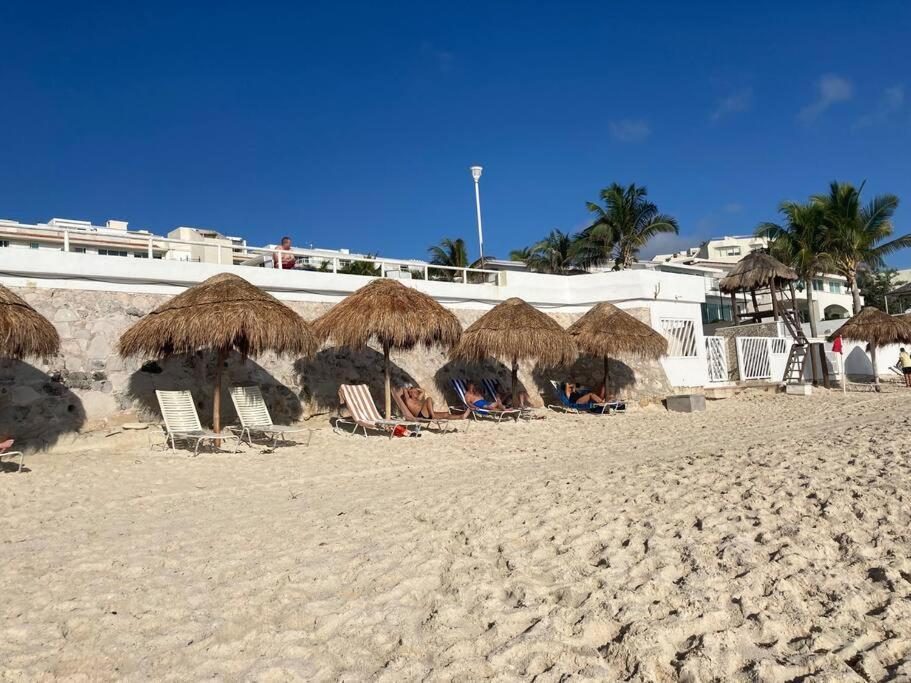 Oceanfront, Entire Appartement