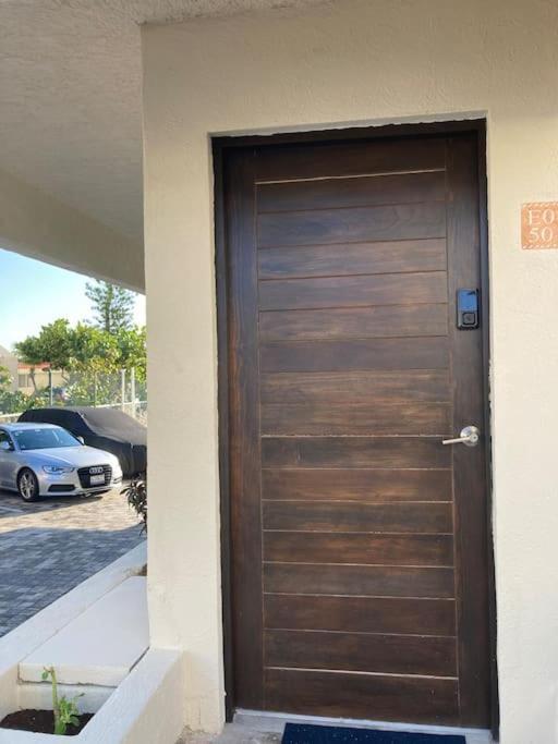 Oceanfront, Entire Appartement